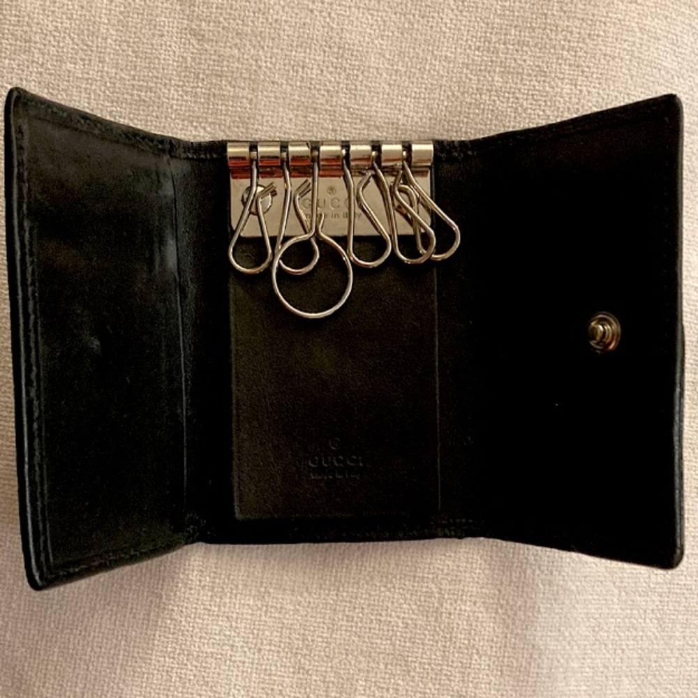 AUTH Gucci New Britt Guccissima Leather 6-Key Case Holder - Black - Picture 4 of 13
